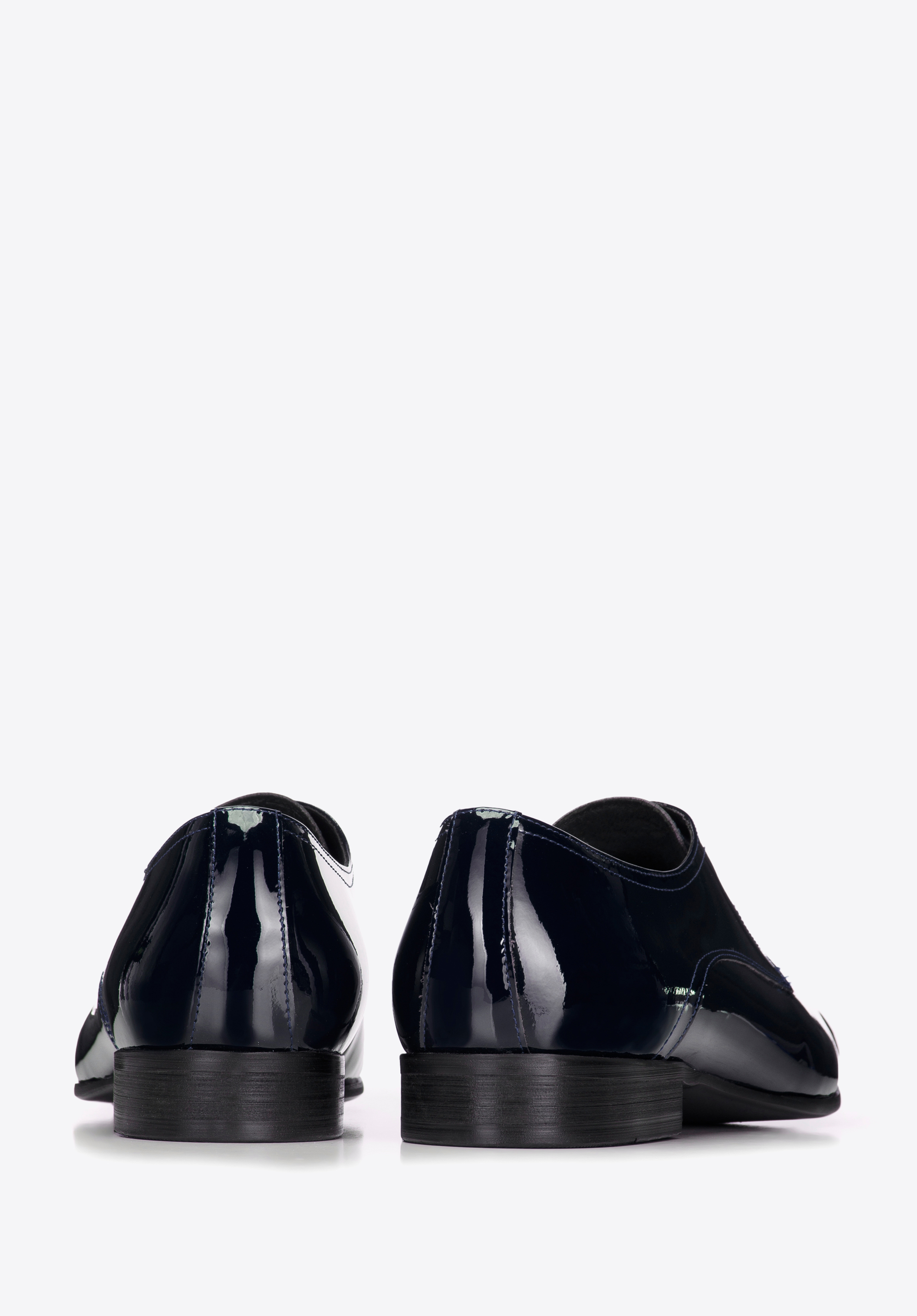 Męskie derby z lakierowanej skóry klasyczne