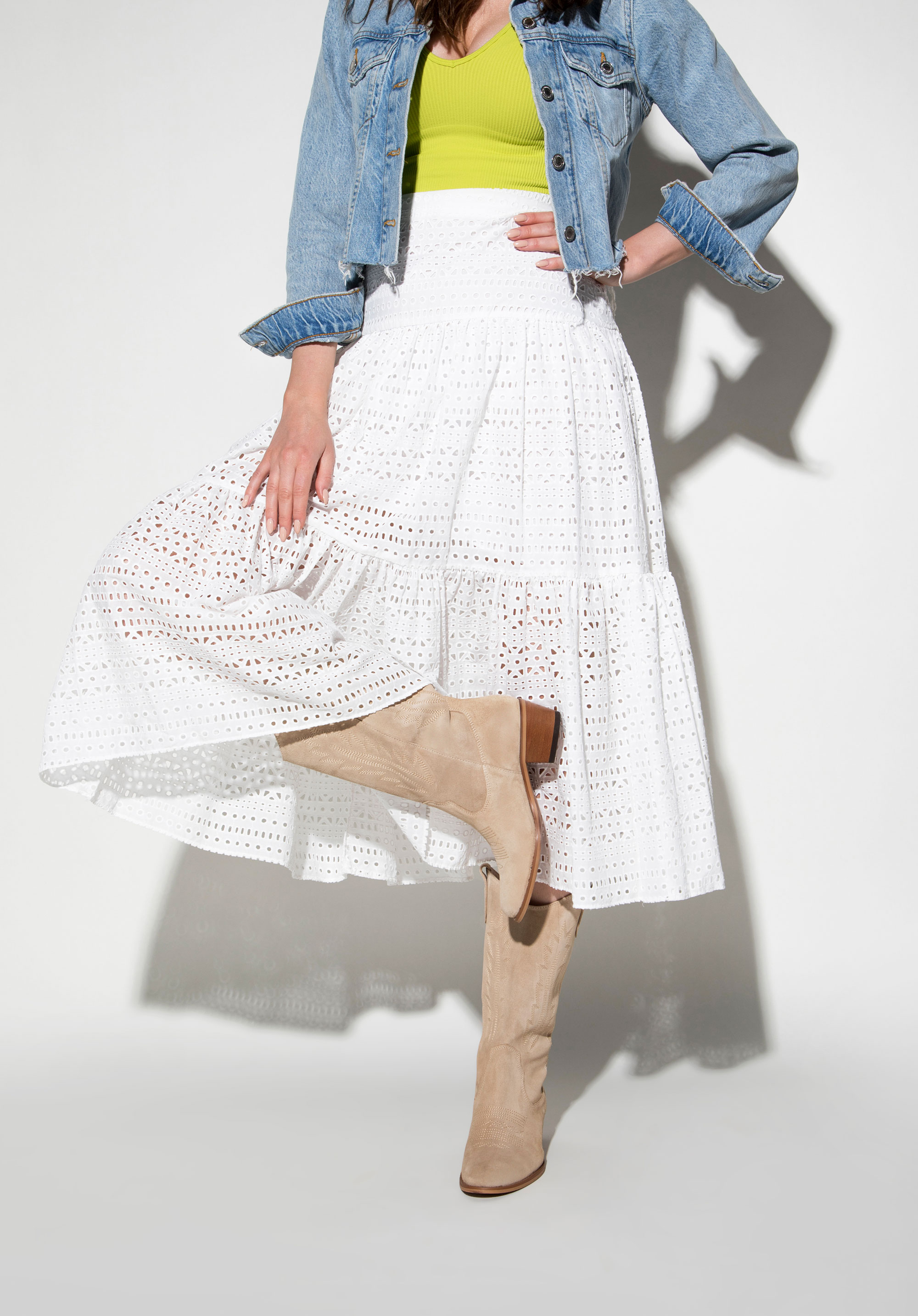 Kowbojki zamszowe haftowane wysokie