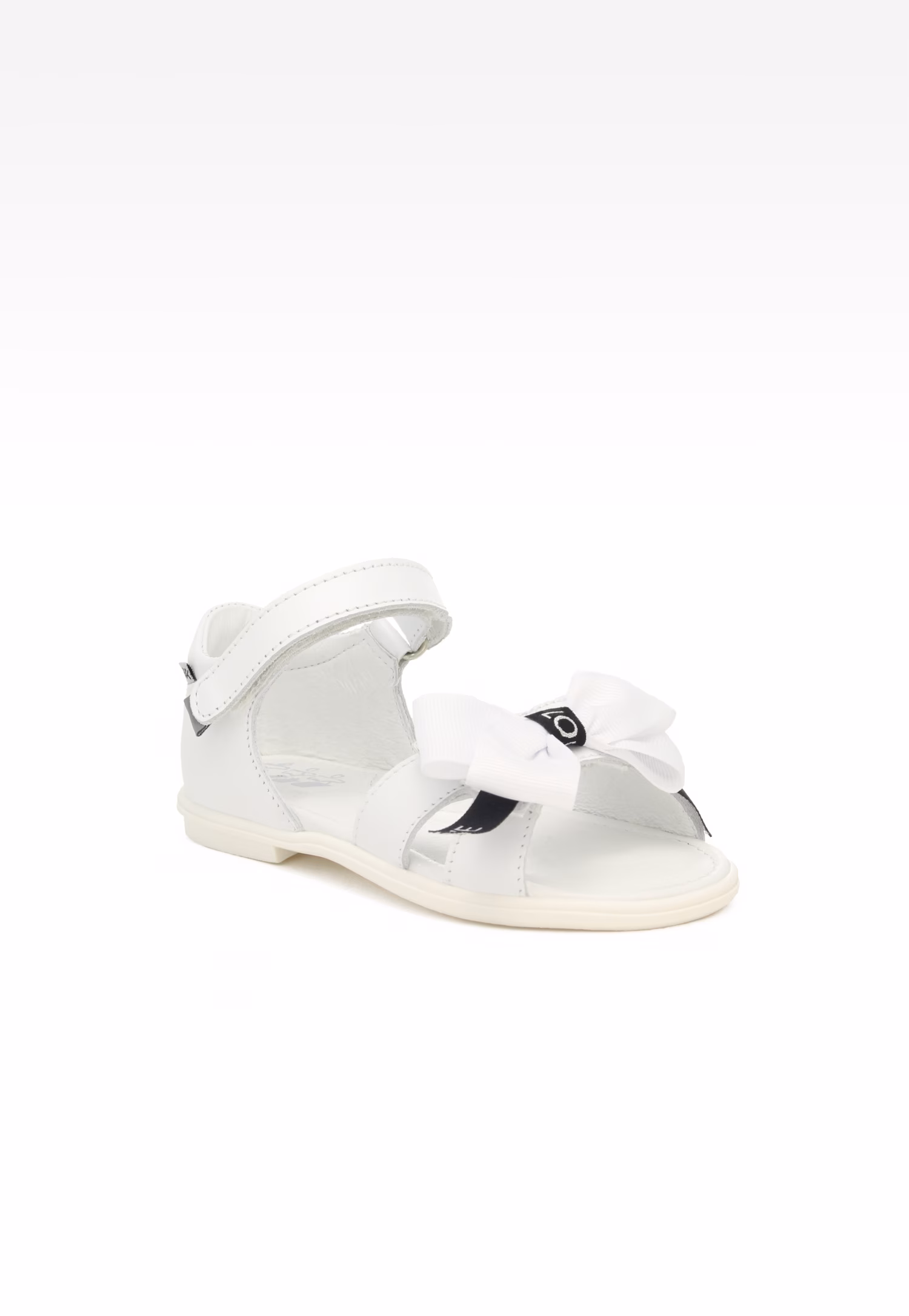 Sandały BARTEK 19041001, dla dziewcząt, biały