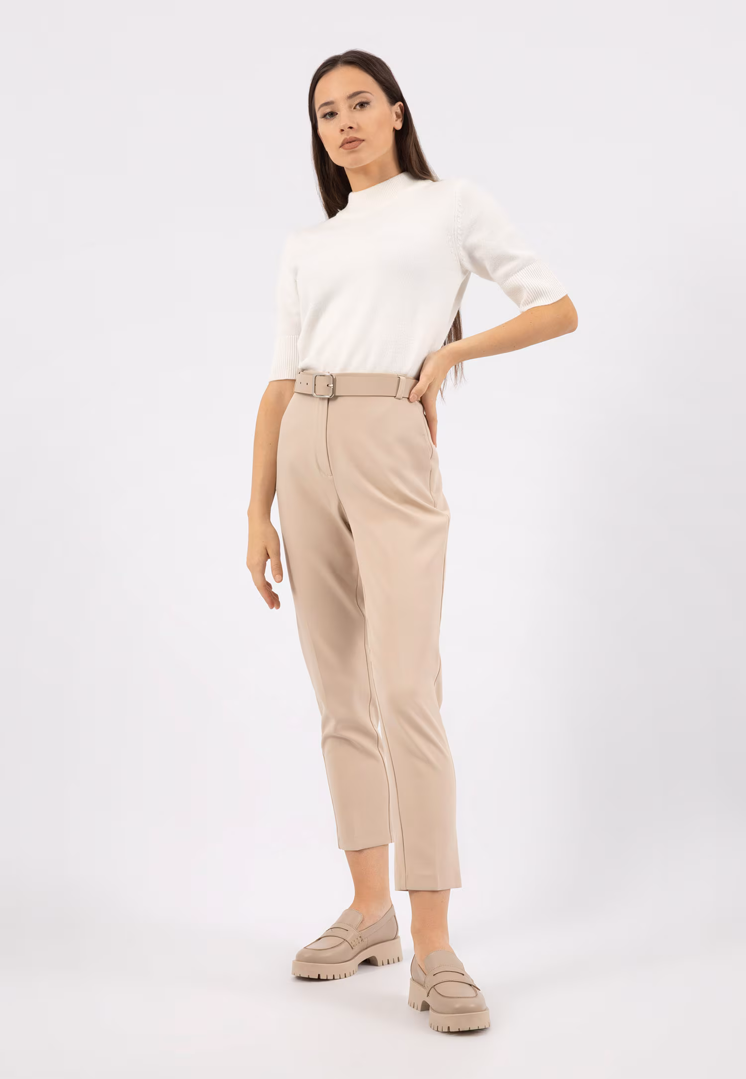 Beżowe mokasyny damskie na grubej podeszwie