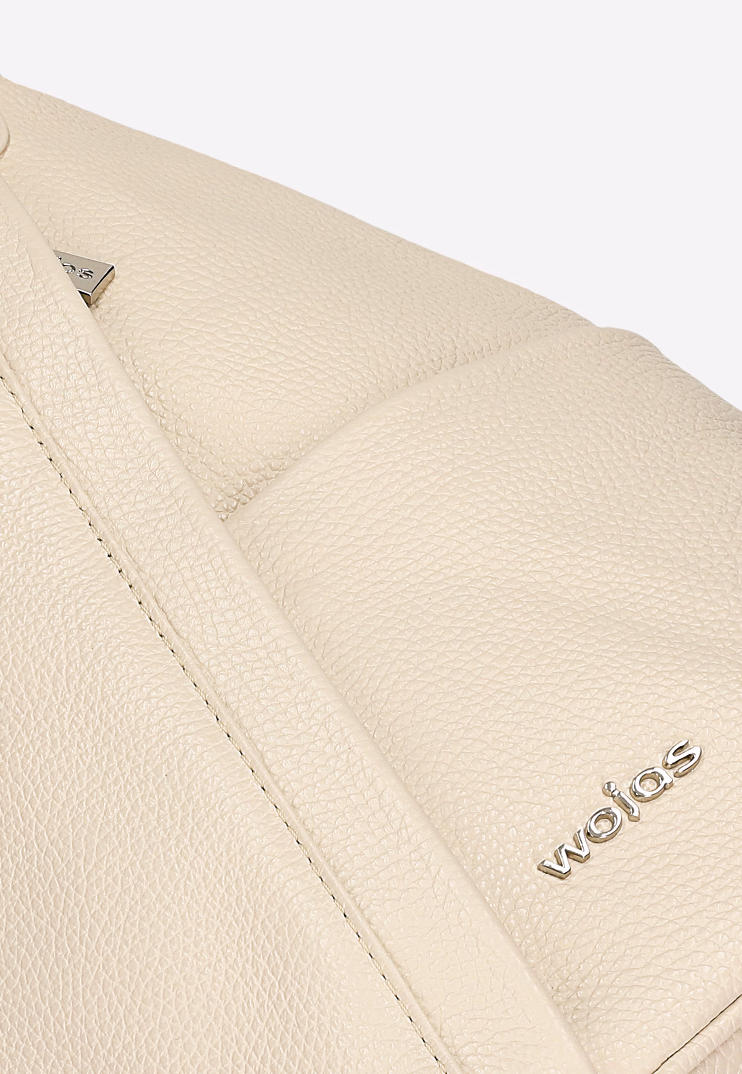 Beżowy trójkątny plecak miejski z suwakiem