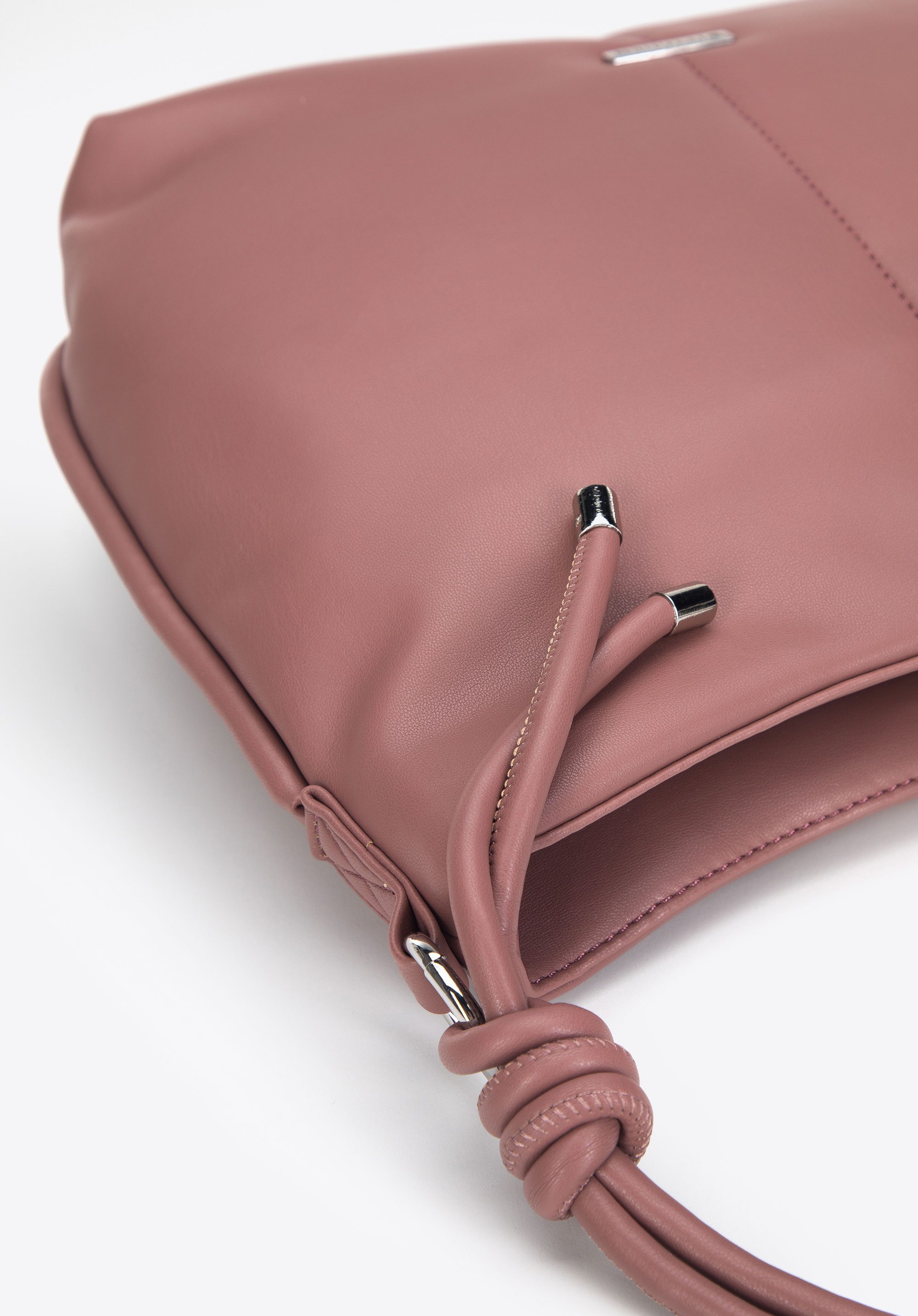 Torebka worek z miękkiej ekoskóry z supełkami