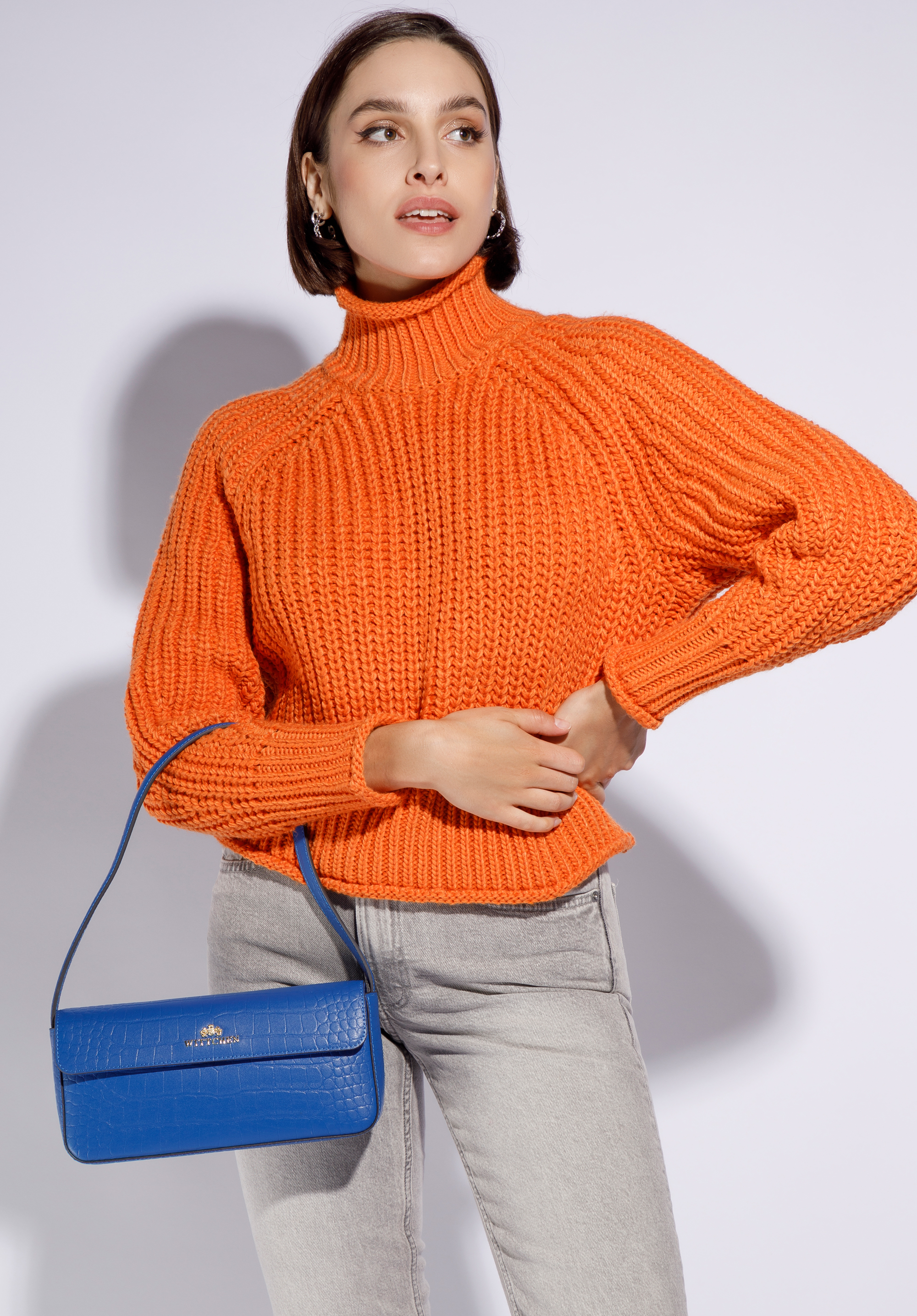 Torebka bagietka ze skóry o fakturze croco podłużna