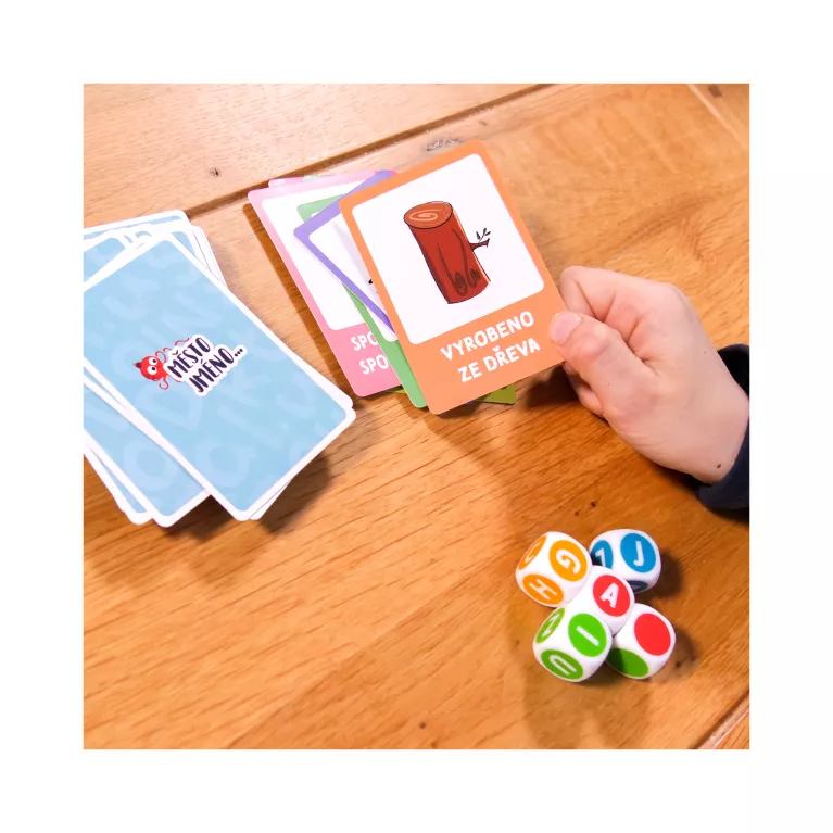 Město, jméno s kostkami - Kvído