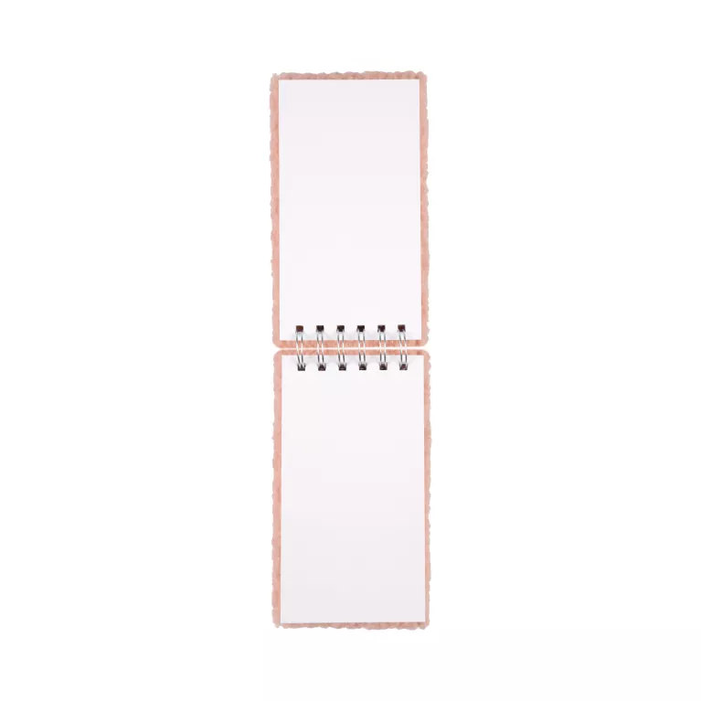 Chlupatý růžový zápisník se spirálou