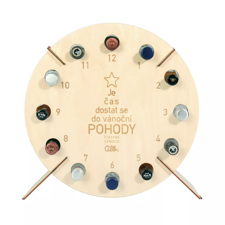 Dřevěný adventní kalendář na alkohol