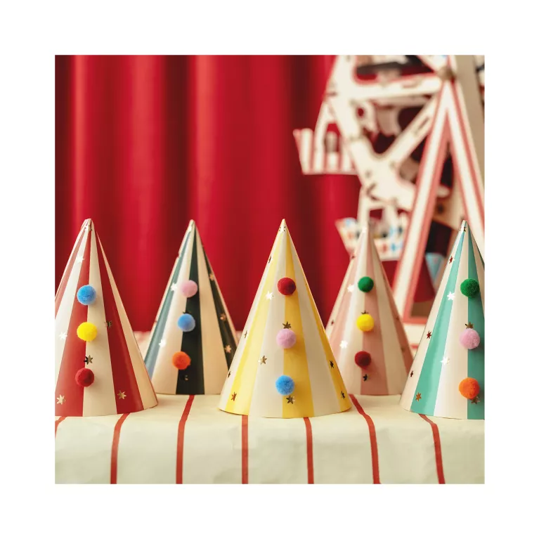 Čepičky s bambulkami Cirkus 6 ks