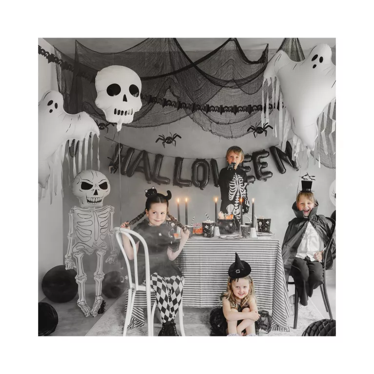 Balónek fóliový Lebka bílá