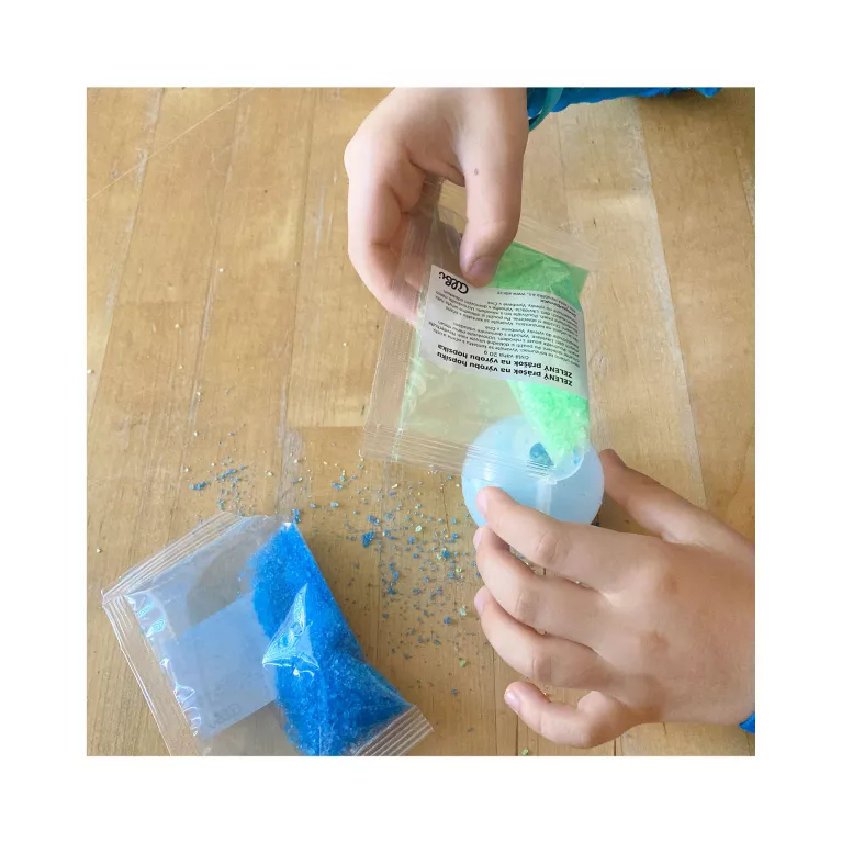 Svítící hopsík - plechovka