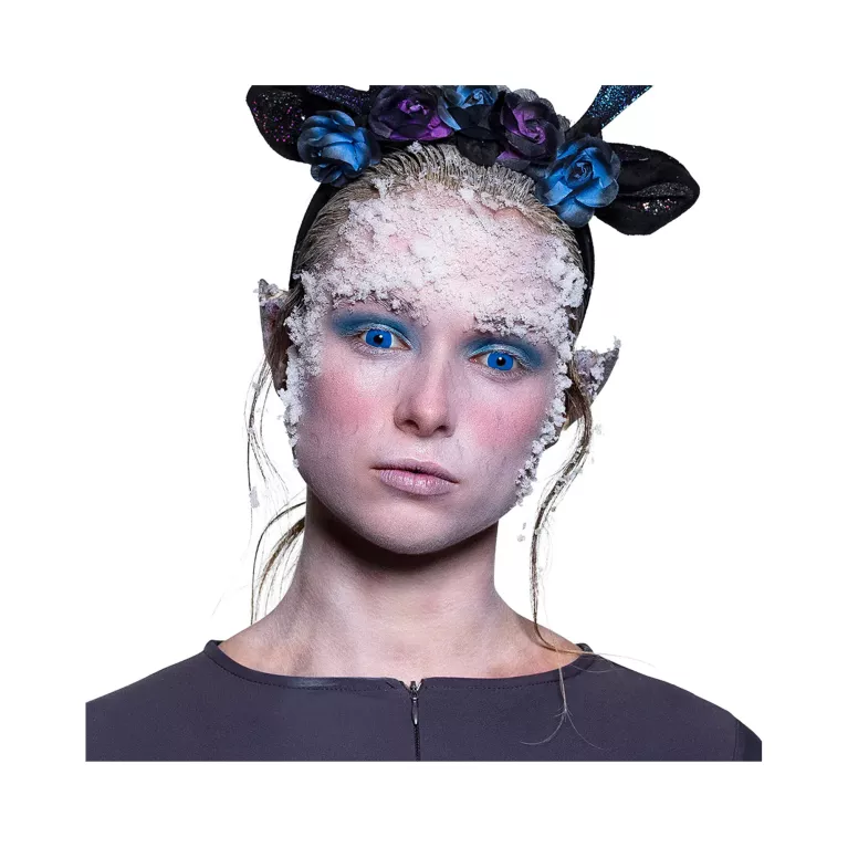 Kontaktní čočky mrazivě modré