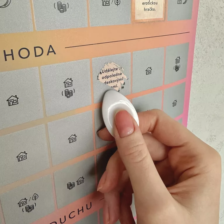 Stírací plakát - 100 aktivit pro páry