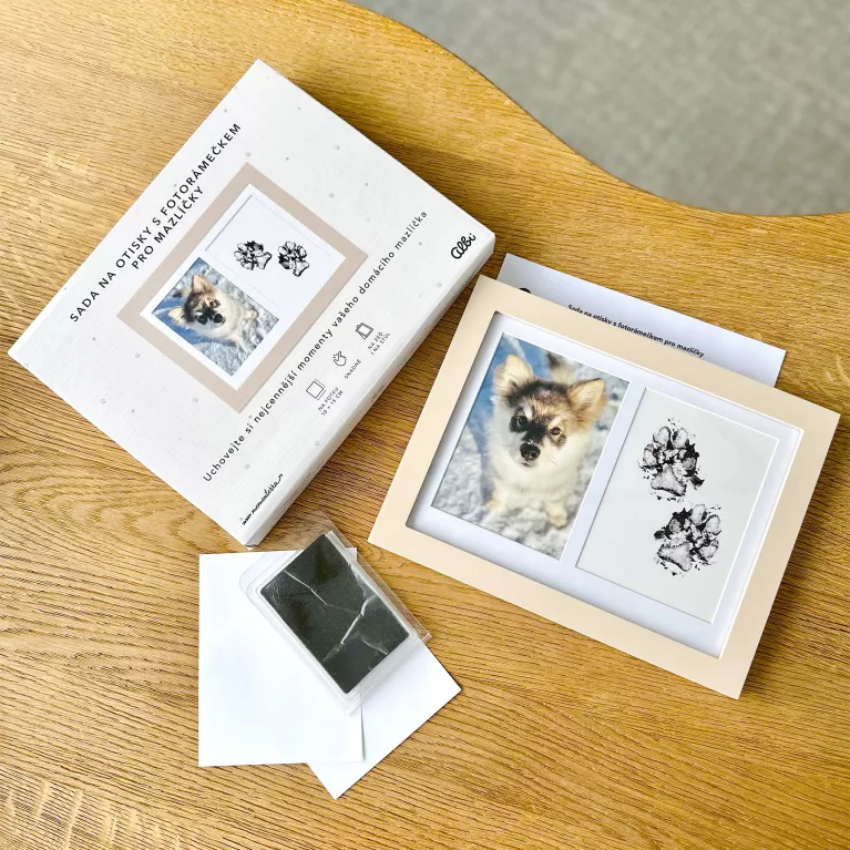 Fotorámeček pro mazlíčky se sadou na otisky