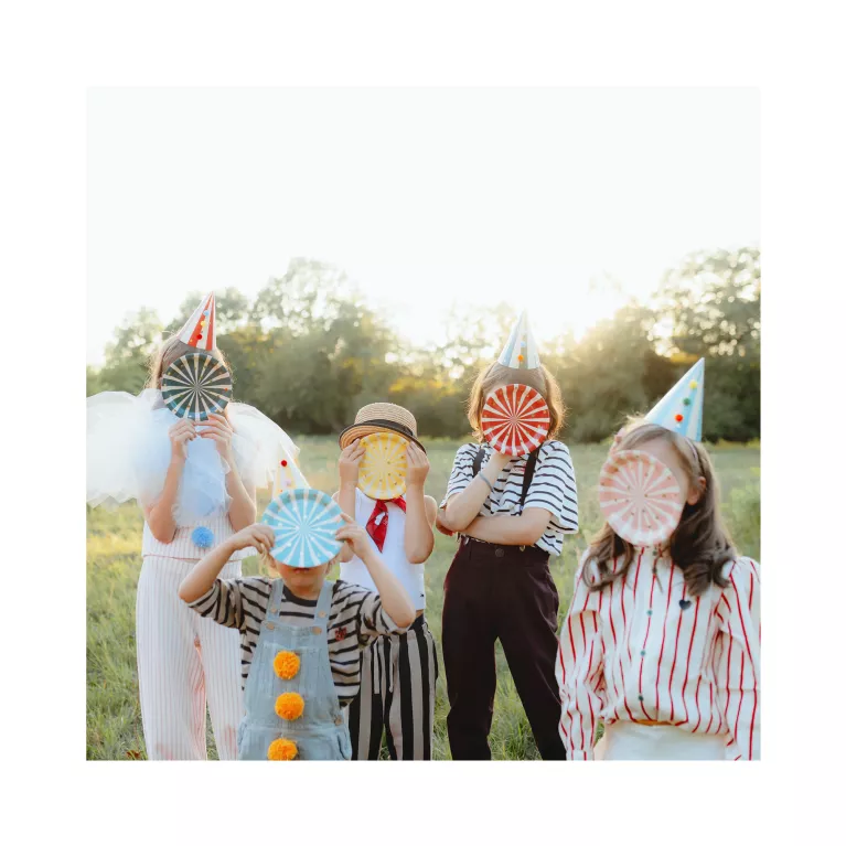 Talíře Cirkus pruhované 6 ks