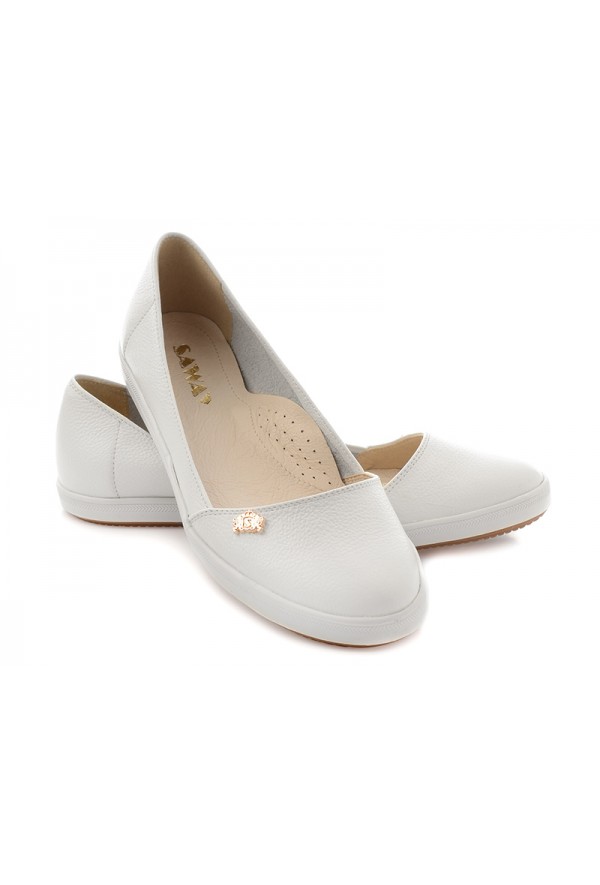 Białe baleriny Lana