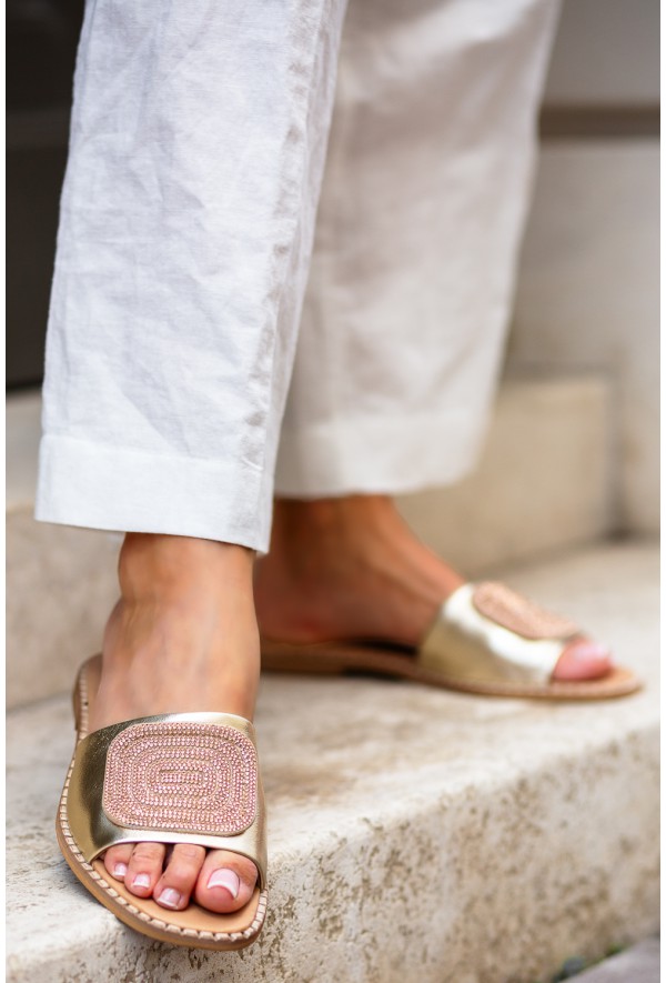 Złote klapki Hermiona