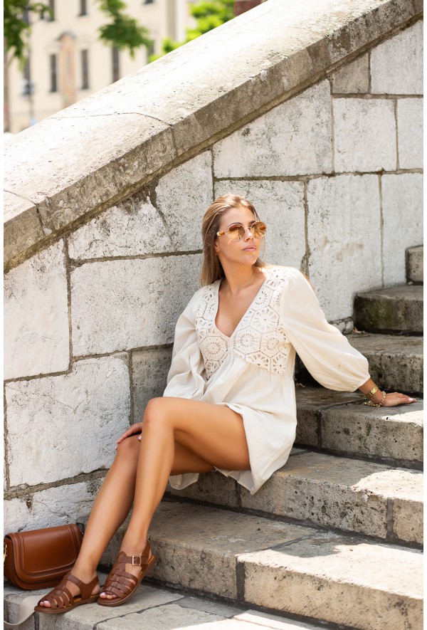 Brązowe sandały Laramia