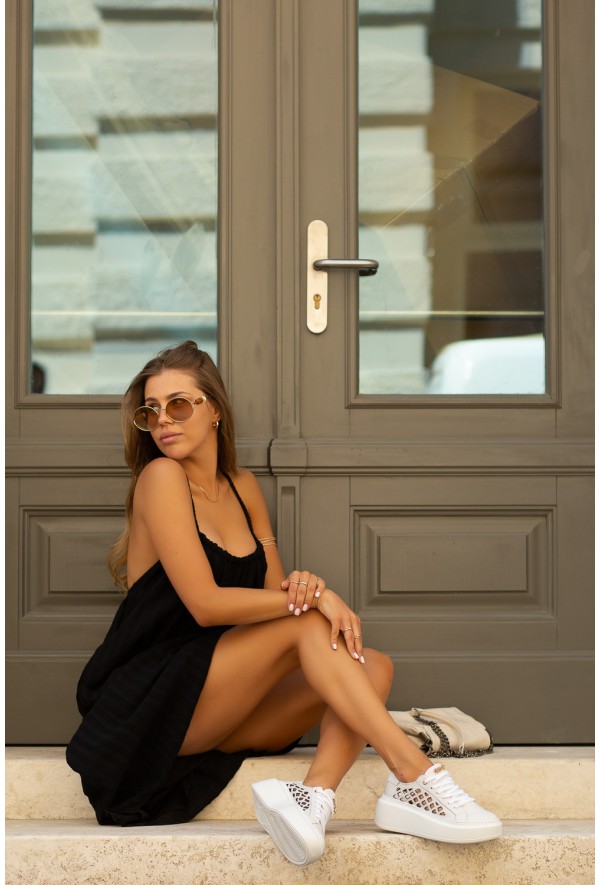 Białe ażurowe trampki Karmen