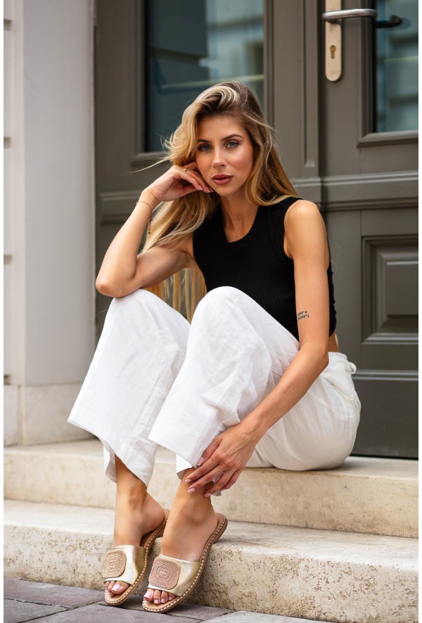 Złote klapki Hermiona