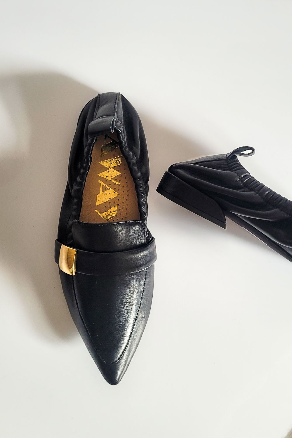 Czarne loafersy Libretta