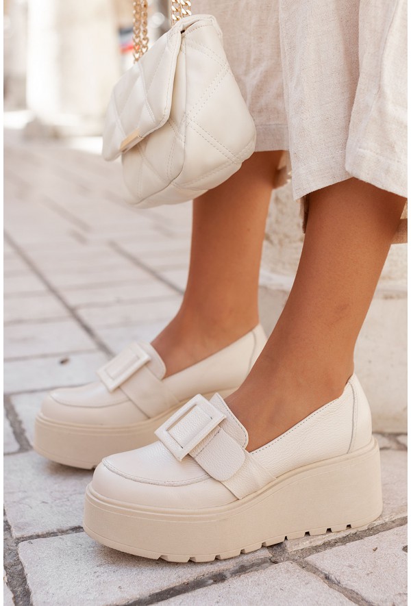 Czarne zamszowe mokasyny na platformie Tonic