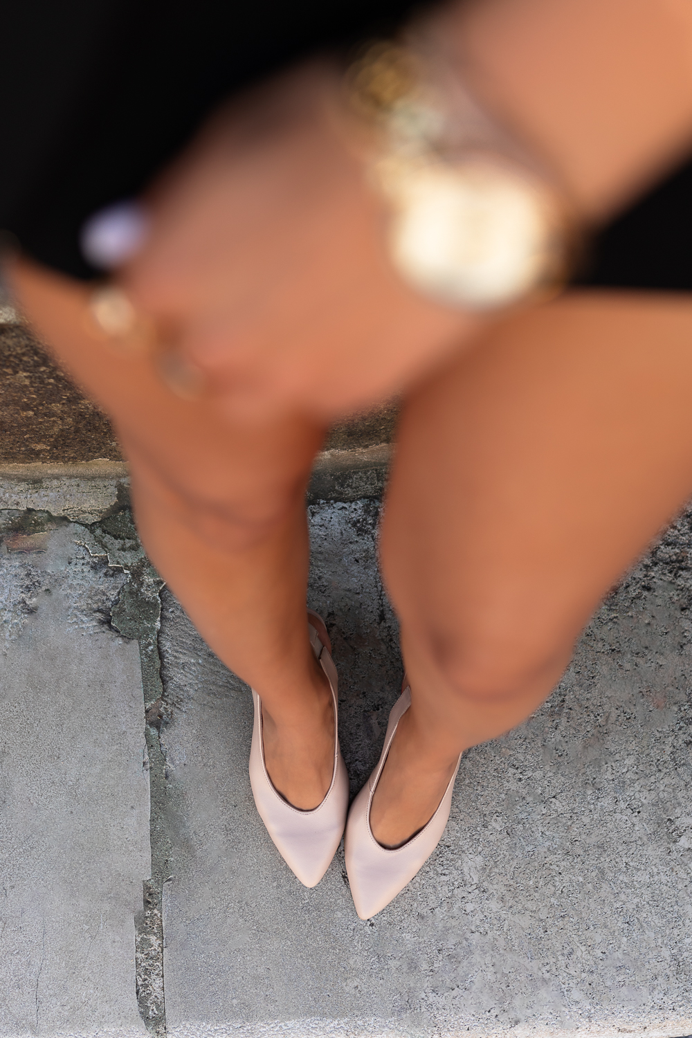 Beżowe czółenka Sezeta