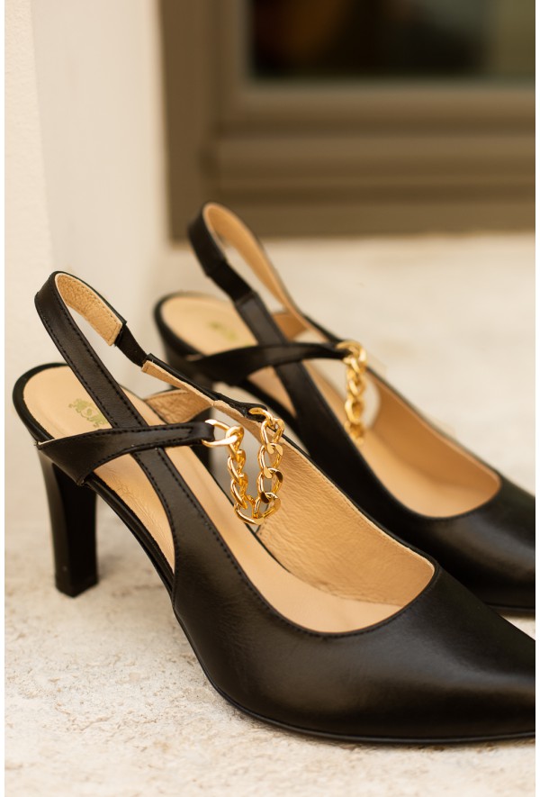 Czarne czółenka Abrila