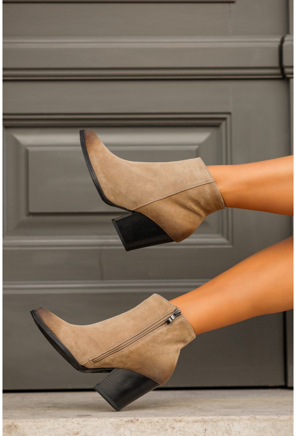 Zamszowe kowbojki Renatta brąz