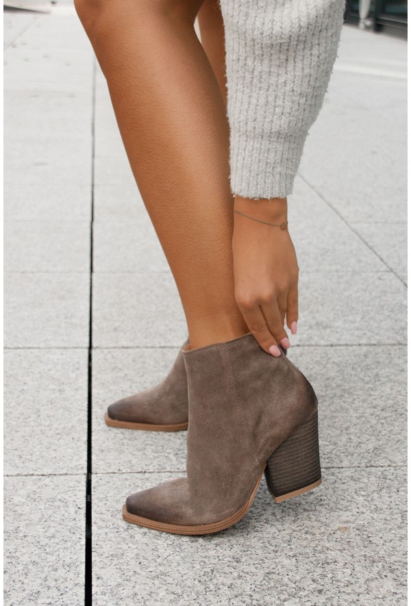 Zamszowe kowbojki Renatta brąz