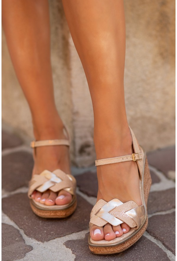 Sandałki espadryle na koturnie Wichita złoto