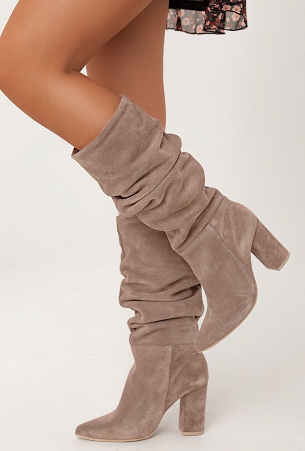 Zamszowe kozaki Riva kawa