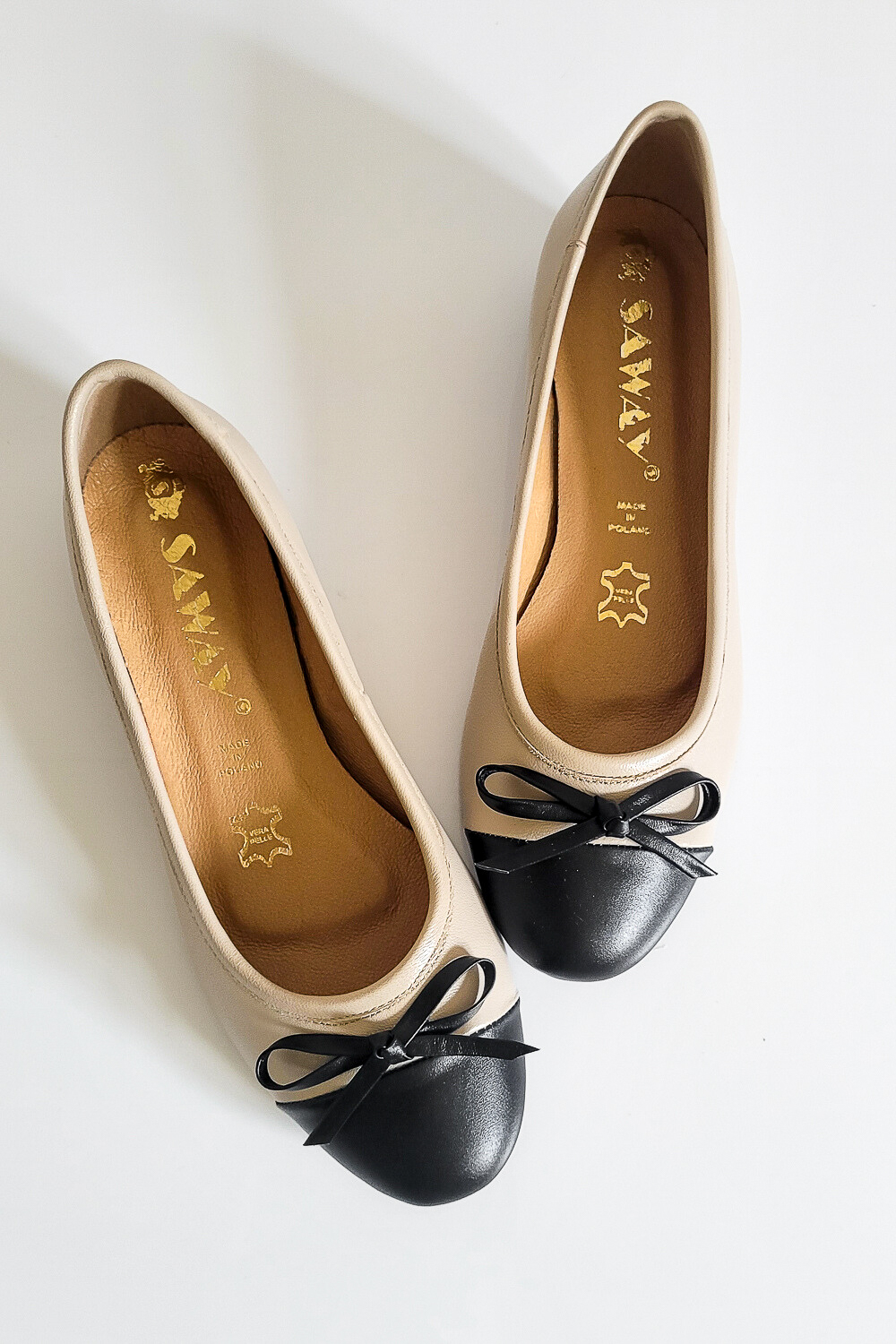 Beżowo czarne baleriny Prisilla