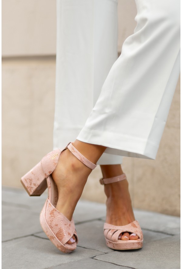 Sandały na platformie Venus camel