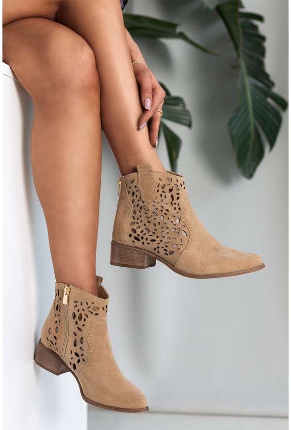 Beżowe ażurowe botki Geri