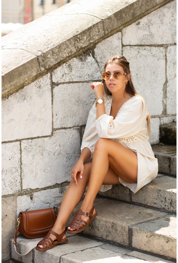 Brązowe sandały Laramia