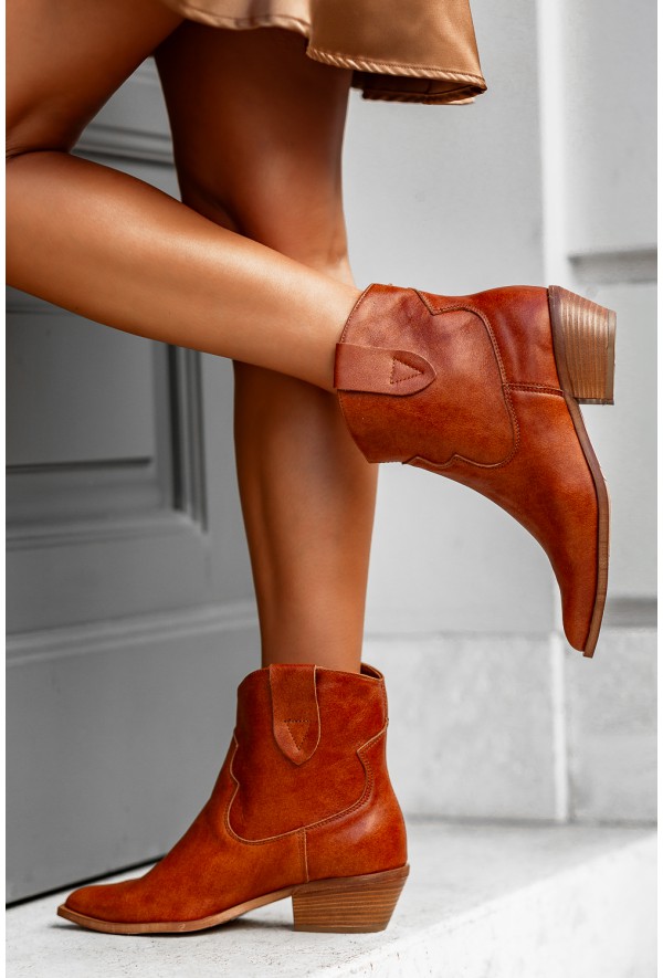 Brązowe kowbojki Elisabetta