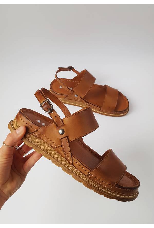 Brązowo-złote sandały Kelsie
