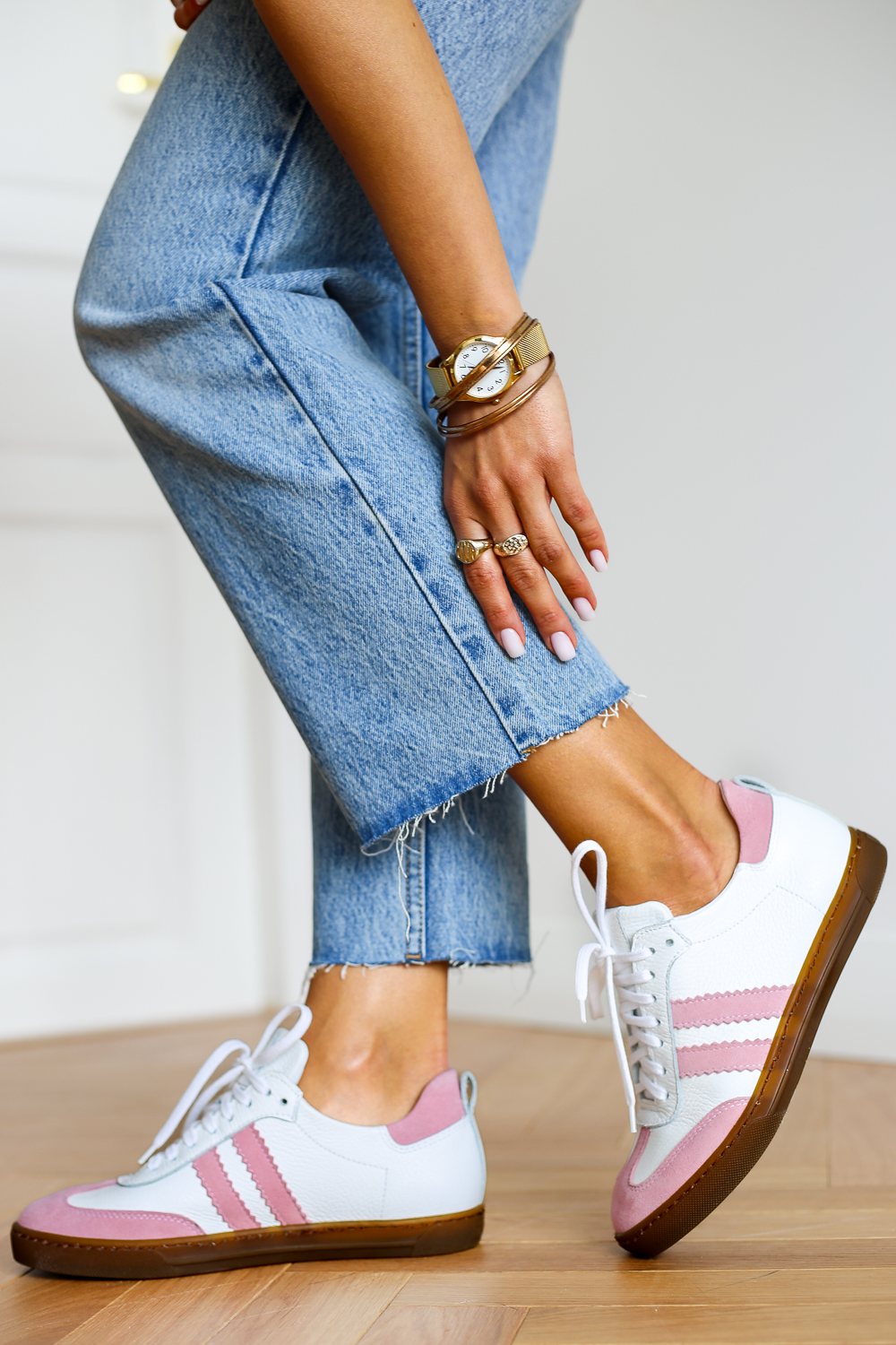 Biało różowe trampki Tesalia