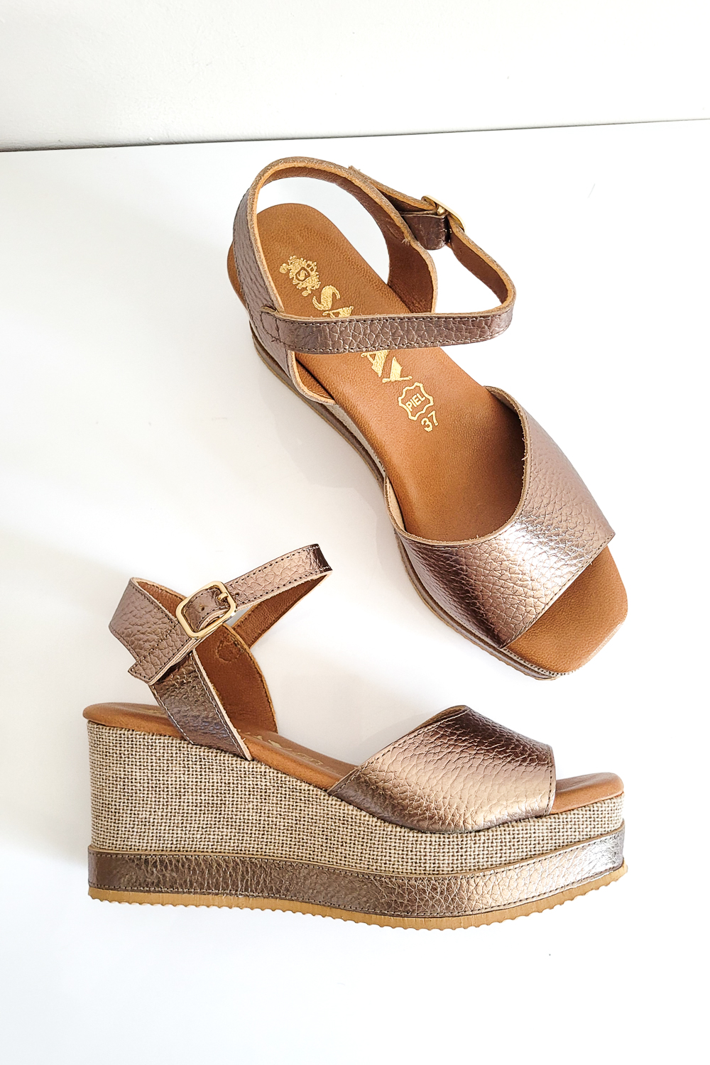 Czarne sandały na koturnie Sewilla