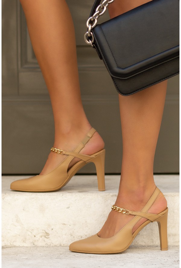 Czarne czółenka Abrila