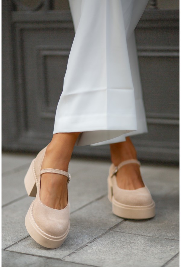 Lawendowe półbuty Latorre