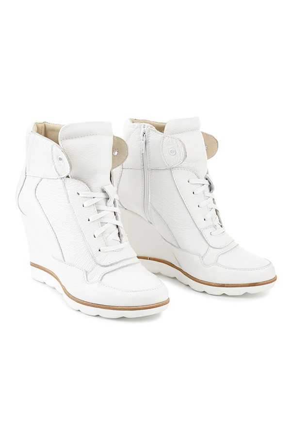 Białe sneakersy Megan