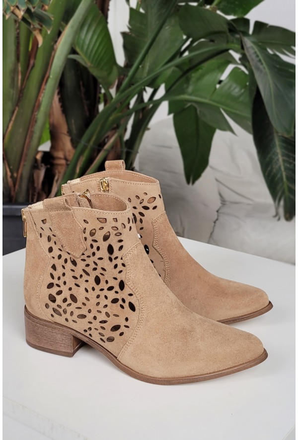Beżowe ażurowe botki Geri