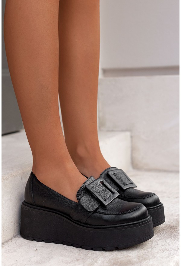 Czarne zamszowe mokasyny na platformie Tonic