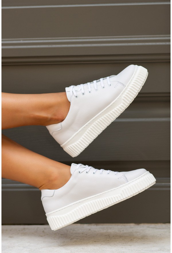 Beżowe trampki Giallo