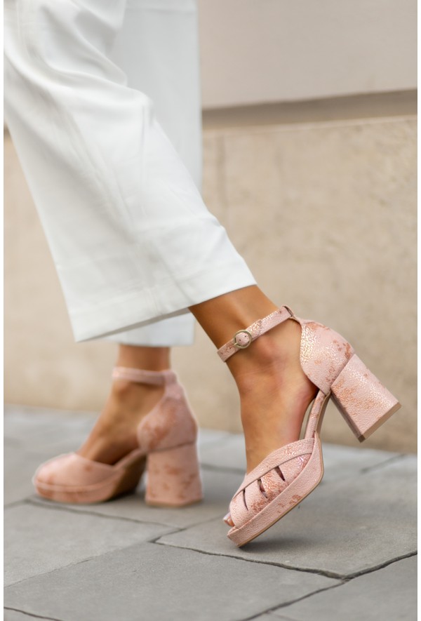 Sandały na platformie Venus camel