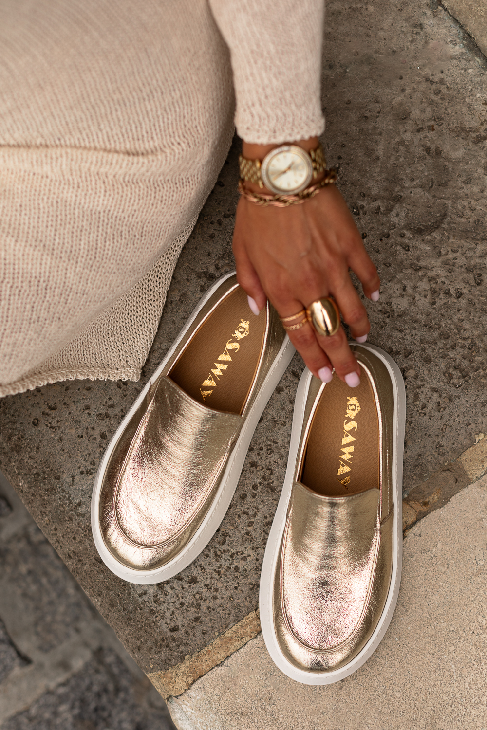 Srebrne mokasyny Specta