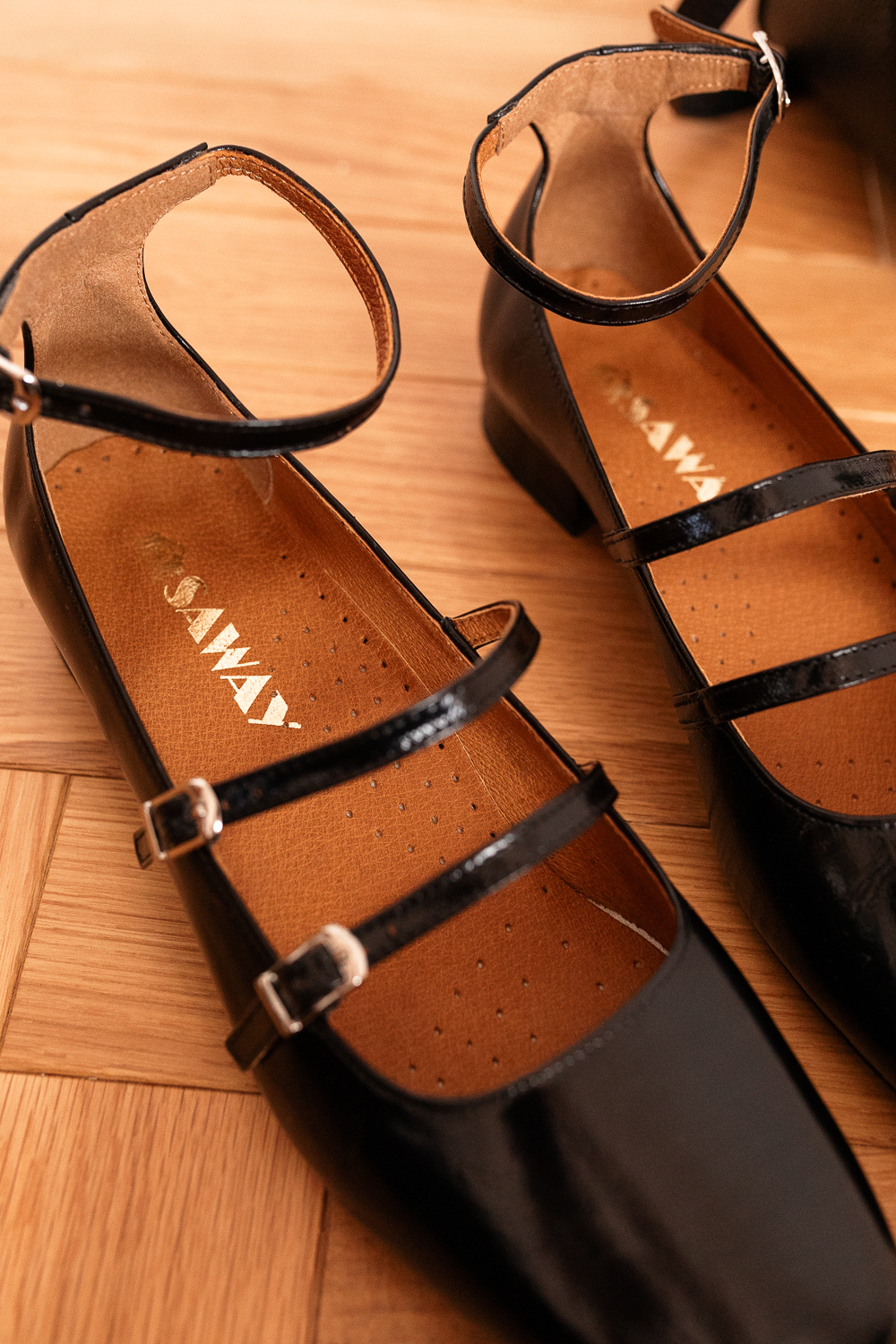 Czerwone lakierowane baleriny z paseczkami Arabella