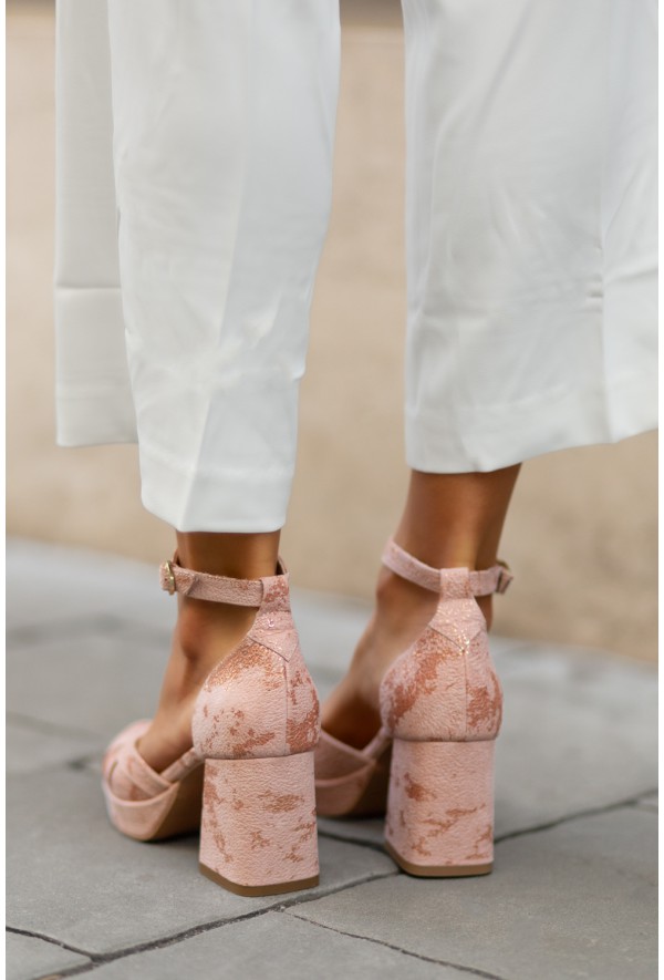 Sandały na platformie Venus camel