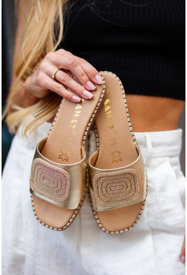 Złote klapki Hermiona