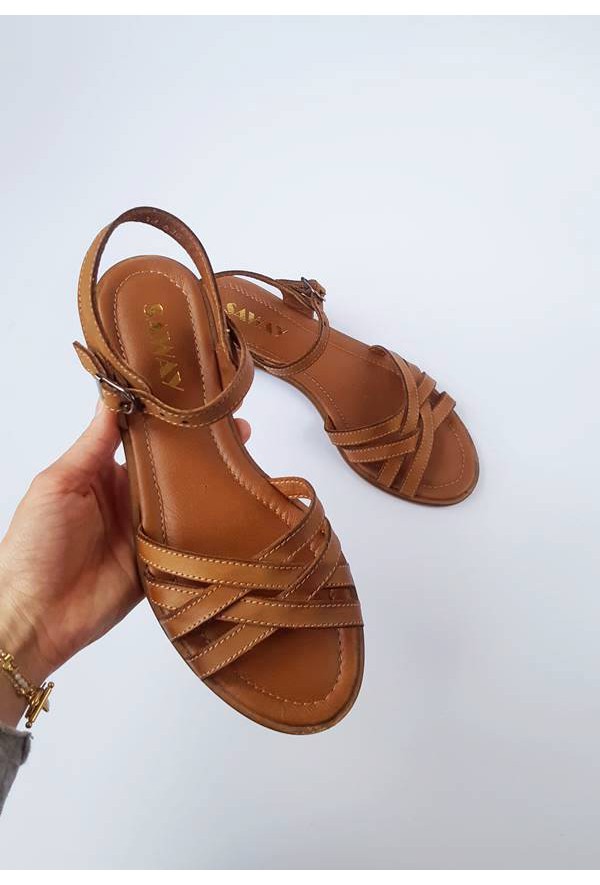 Brązowe sandały Lorita